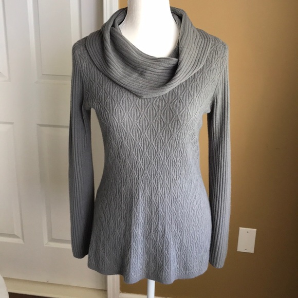 R.Q. T Sweaters - Gray cowl neck sweater